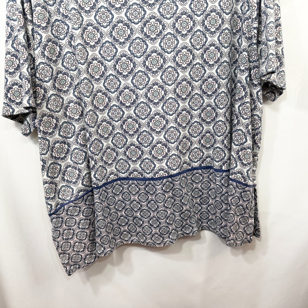 J. Jill Plus Size 4X Top Blue White Cotton Floral Medallion Boho Cottagecore 681 - Picture 5 of 7